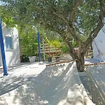 Klironomos * Logaras