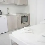 Klironomos Appartement Logaras