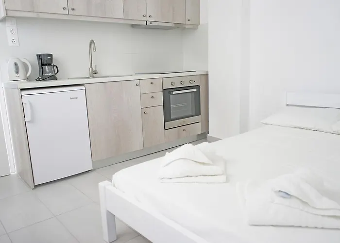 Klironomos Appartement Logaras